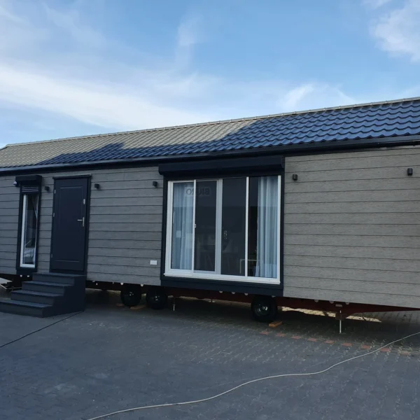 Casa Móvel Moderna - Dimensões 12x4 m