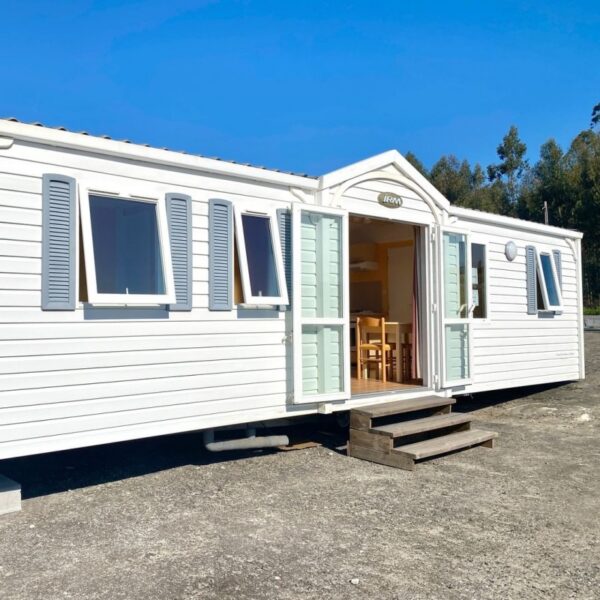 Casa Móvel T3 - 9,80x4m, Conforto e Design, Pronta a Usar