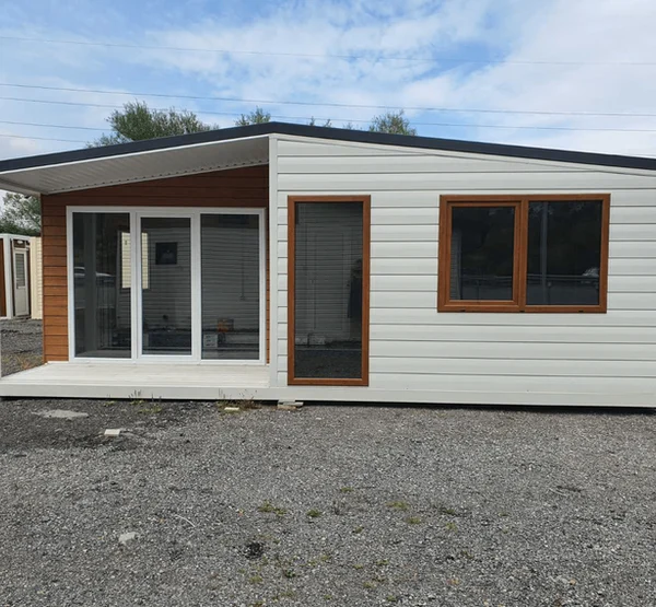 Contentor Casa 42 m² - Solução Habitacional Moderna e Isolada